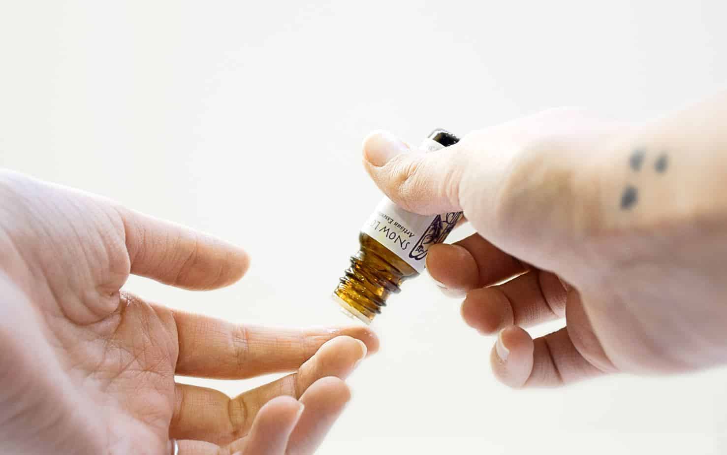Pure Essential Tea Tree Oil Uses
